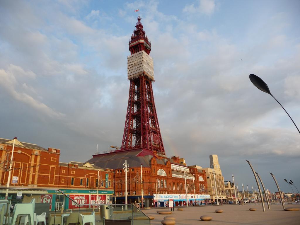 Hotel The Windsor Carlton Blackpool Esterno foto